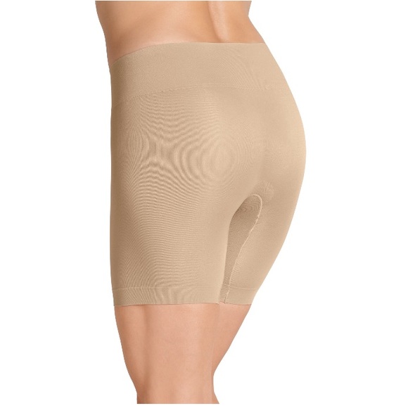 💜Jockey° Essentials Seamfree® No Chafe Slipshort - Picture 2 of 6
